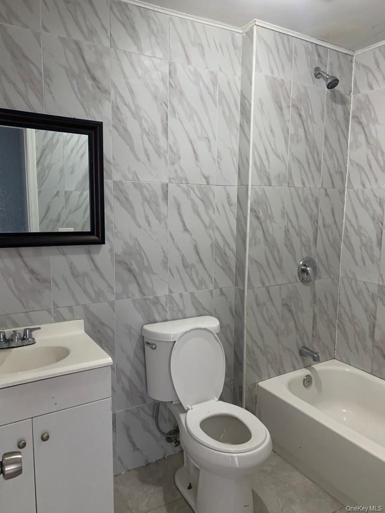 #6 photo, 432 Beach 48th Street, Far Rockaway , NY 11691