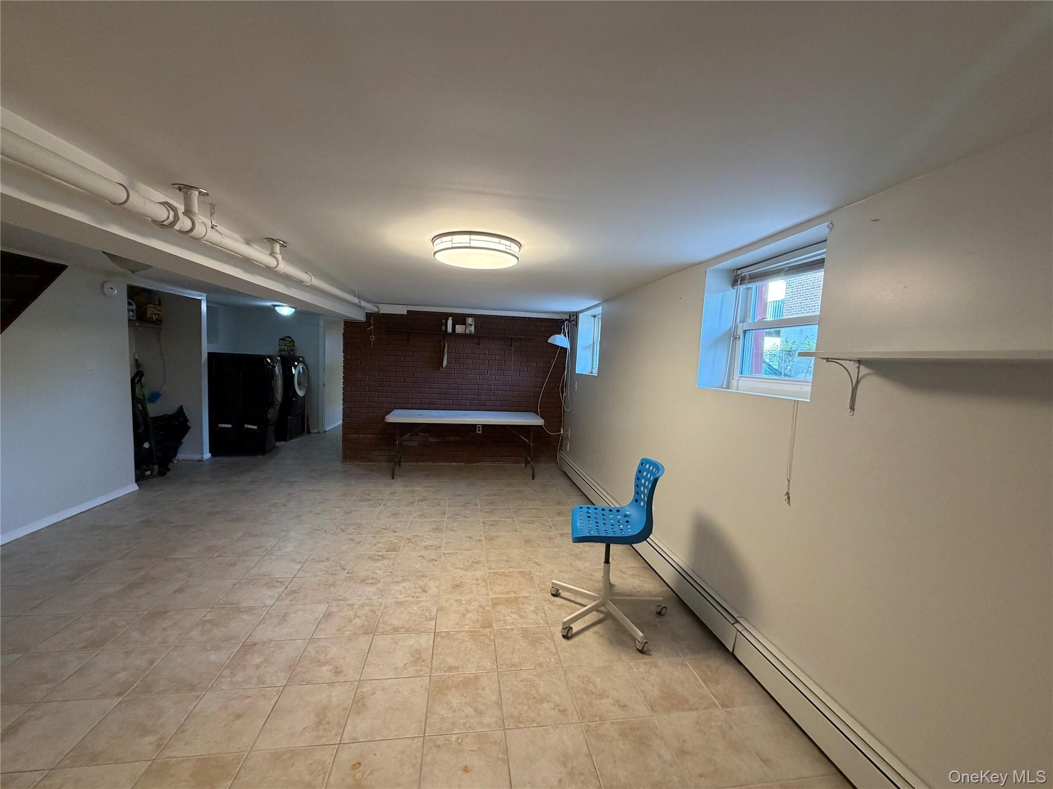 #13 photo, 1271 Hobart Avenue, הברונקס Bronx , NY 10461