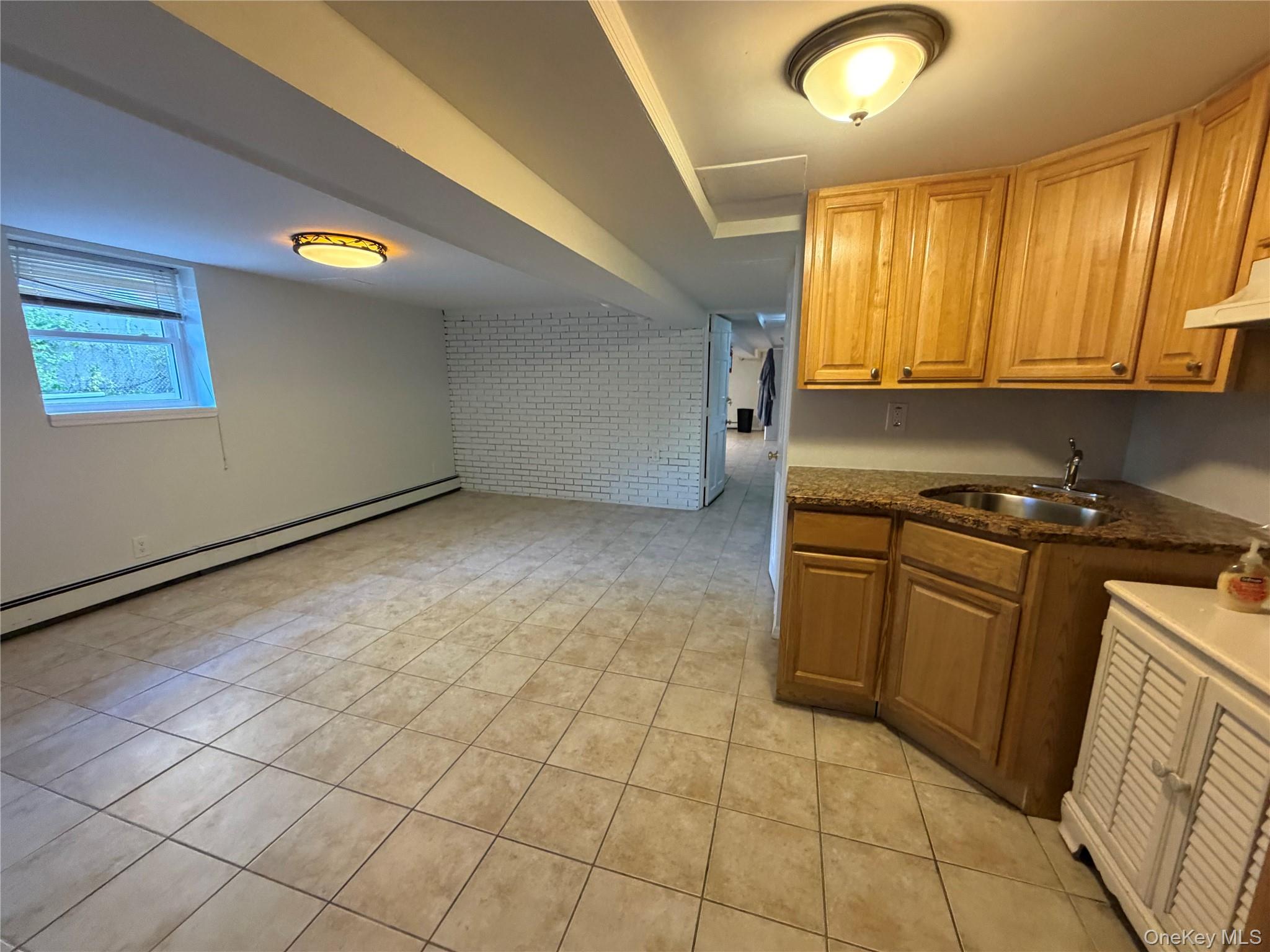 #7 photo, 1271 Hobart Avenue, הברונקס Bronx , NY 10461