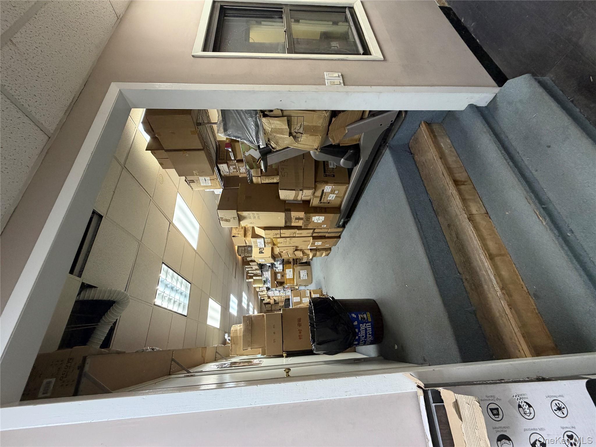 #4 photo, 70-42 48th Avenue, कुईंस Woodside , NY 11377