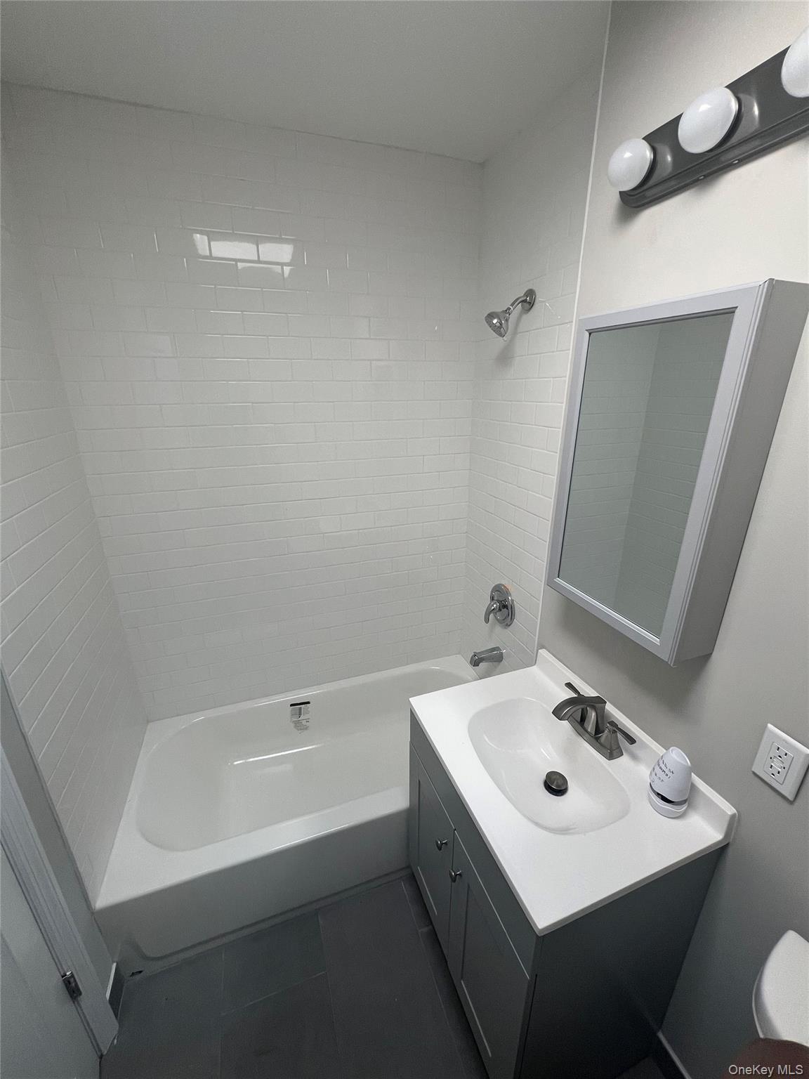 #5 photo, 609 E 96th Street, Бруклин ‖ Brooklyn , NY 11236