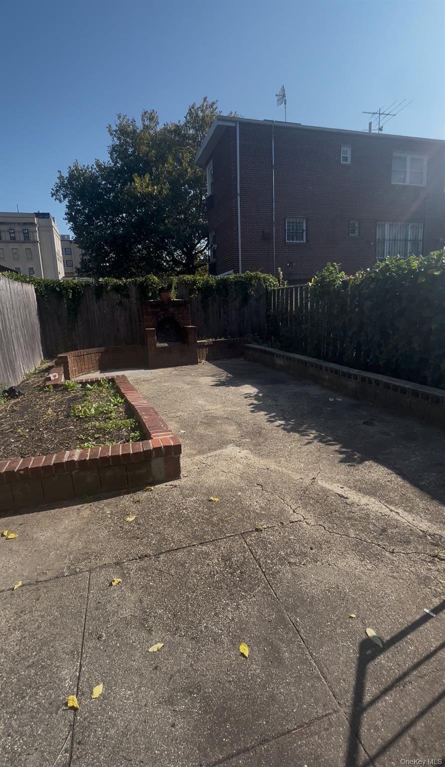 #8 photo, 609 E 96th Street, Бруклин ‖ Brooklyn , NY 11236