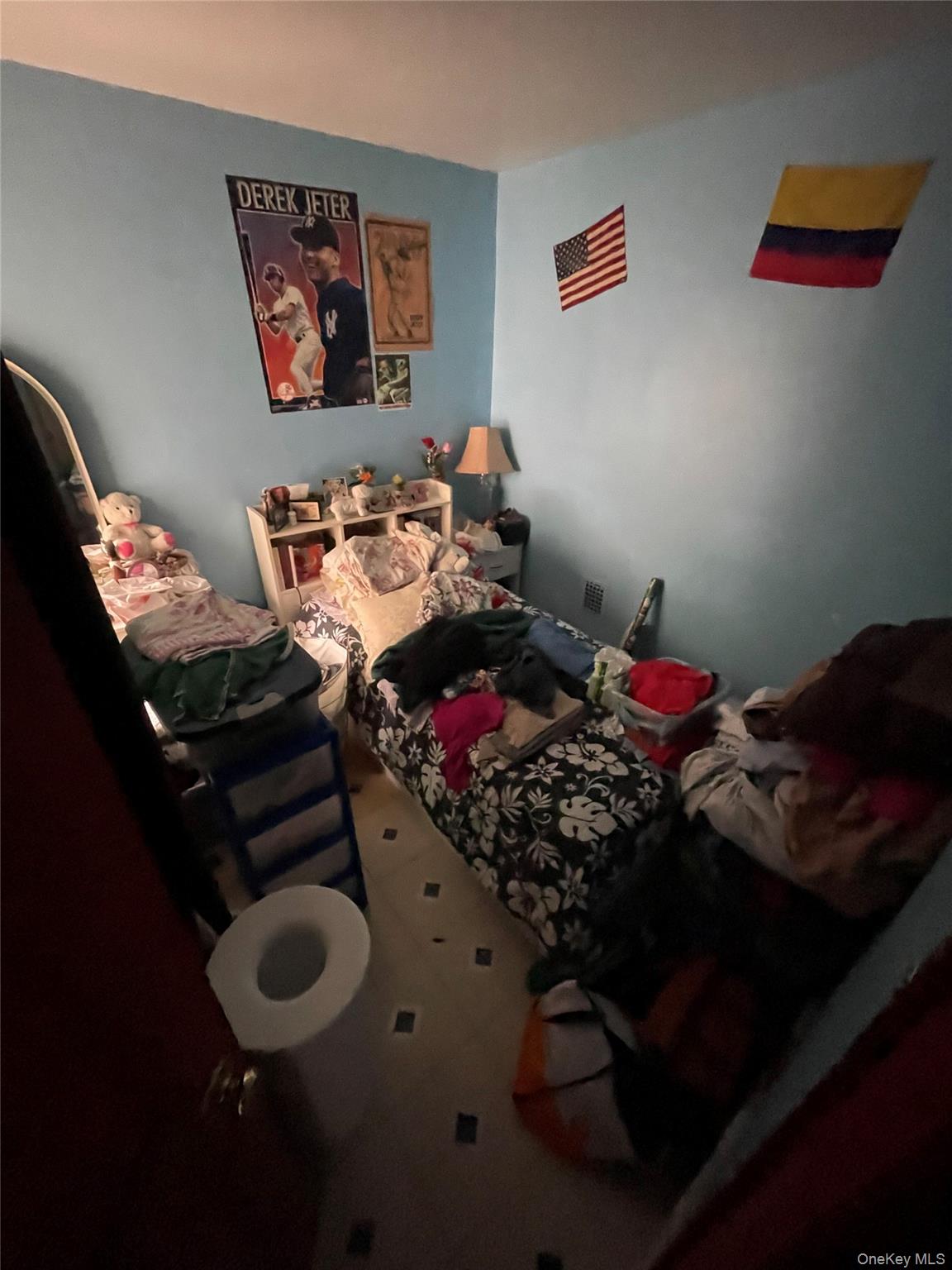 #8 photo, 10620 109th Avenue, कुईंस Ozone Park , NY 11417