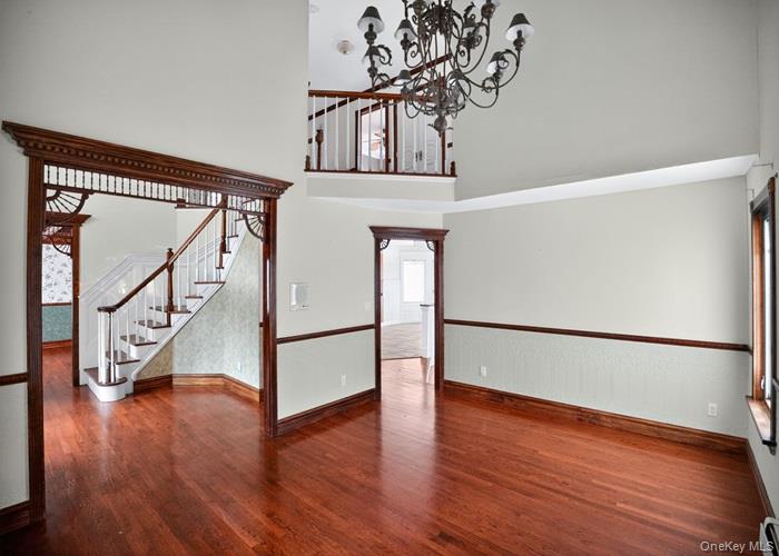 #12 photo, 6 Robert Court, सफ़ोक काउंटी Center Moriches , NY 11934