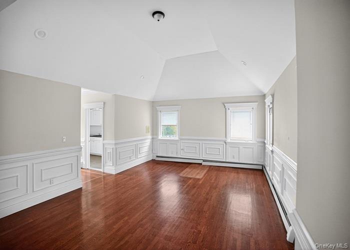 #17 photo, 6 Robert Court, सफ़ोक काउंटी Center Moriches , NY 11934