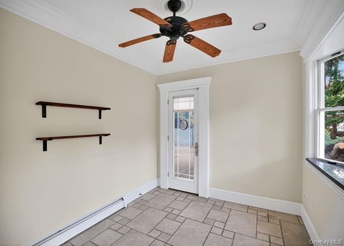 #18 photo, 6 Robert Court, सफ़ोक काउंटी Center Moriches , NY 11934