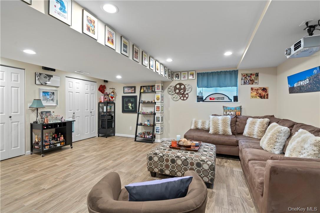 #15 photo, 67 Park Drive, Mount Kisco , NY 10549