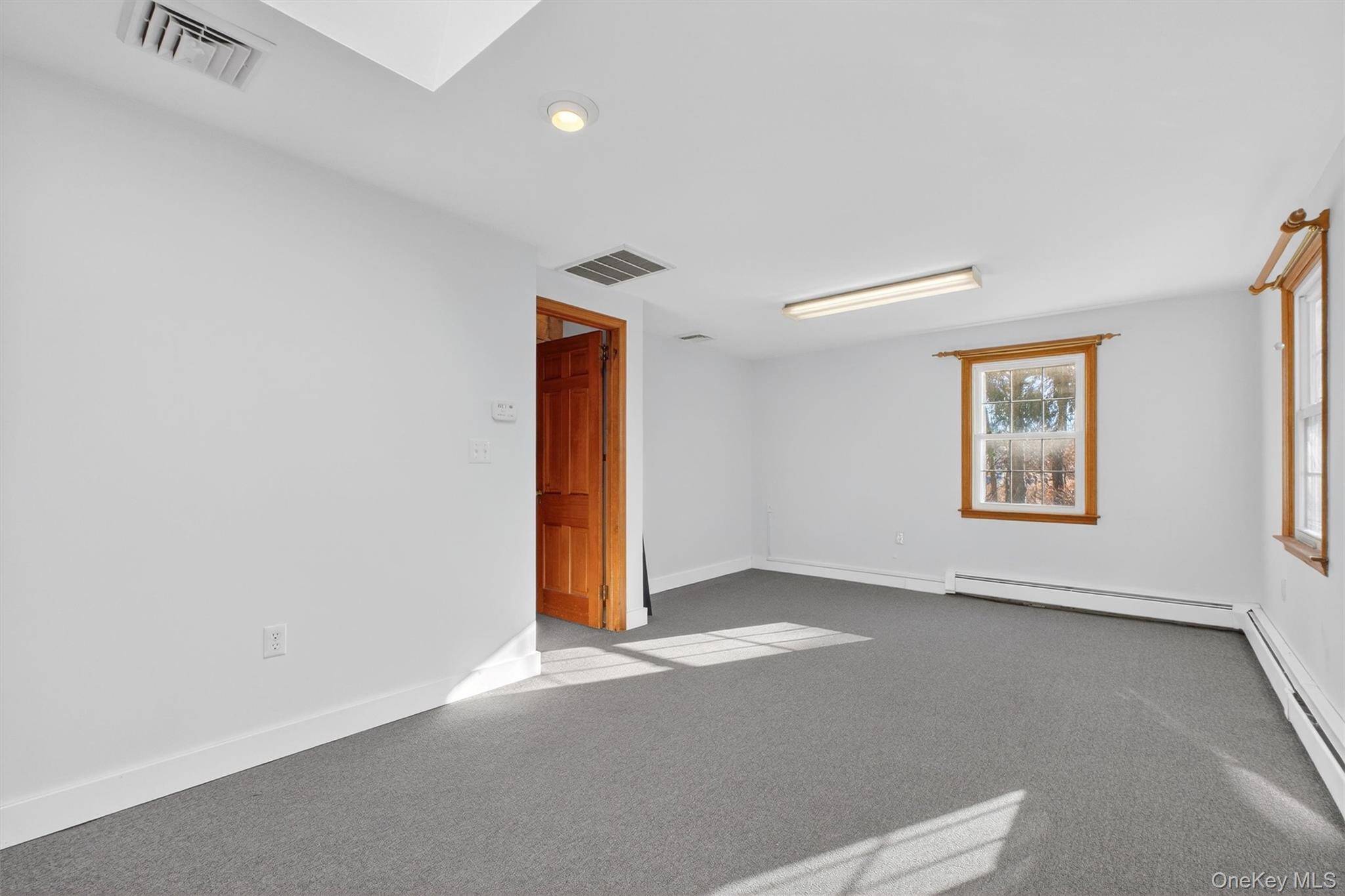 #5 photo, 563 Temple Hill Road, New Windsor , NY 12553