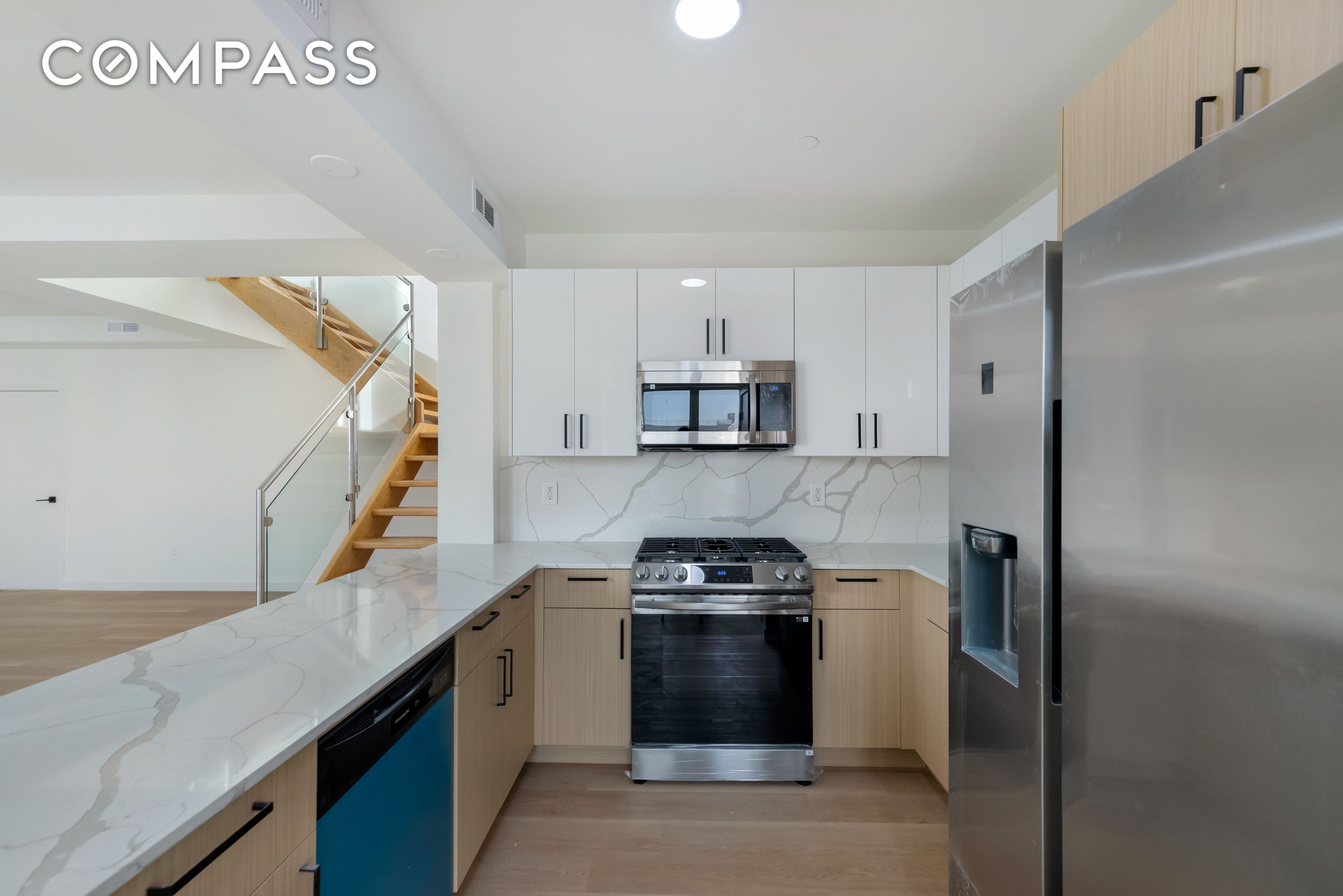 #3 photo, 3112 Emmons Avenue, Sheepshead Bay , NY 11235