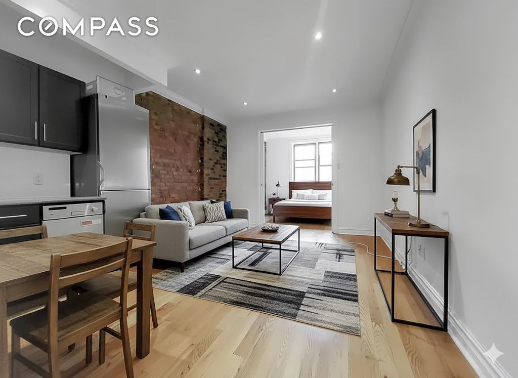 #1 photo, New York City, Lenox Hill , NY 10021