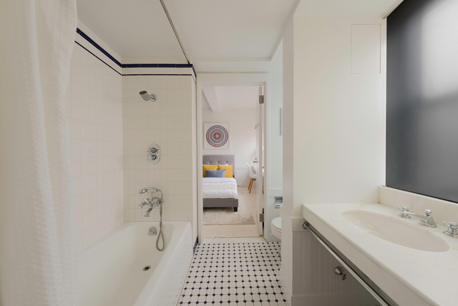 #19 photo, 225 E 79TH Street, Yorkville , NY 10075