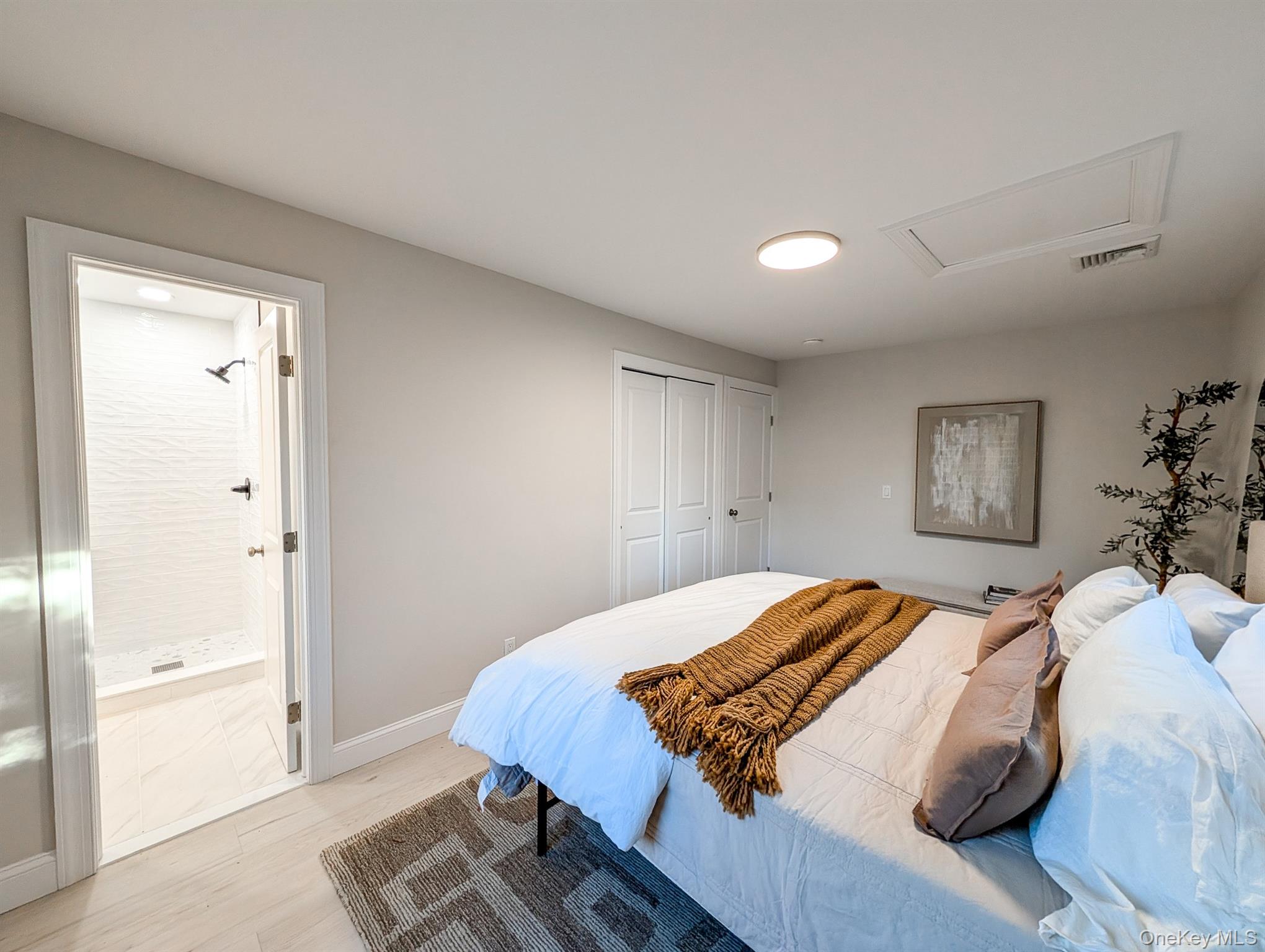 #10 photo, 15 Short Street, Flanders , NY 11901