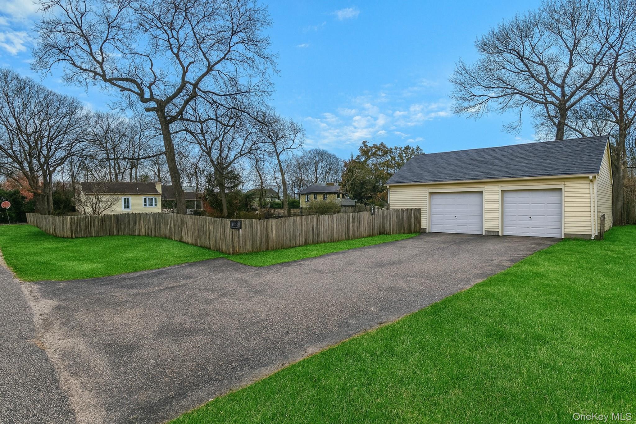 #18 photo, 15 Short Street, Flanders , NY 11901