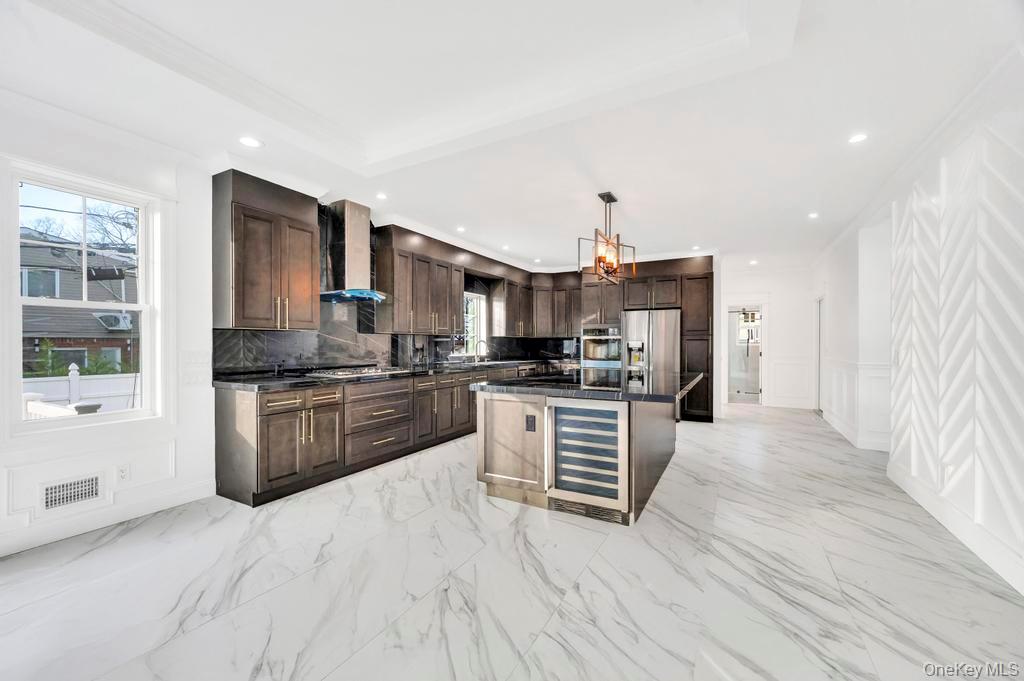 #5 photo, 11 Goshen Street, מחוז נסאו Elmont , NY 11003