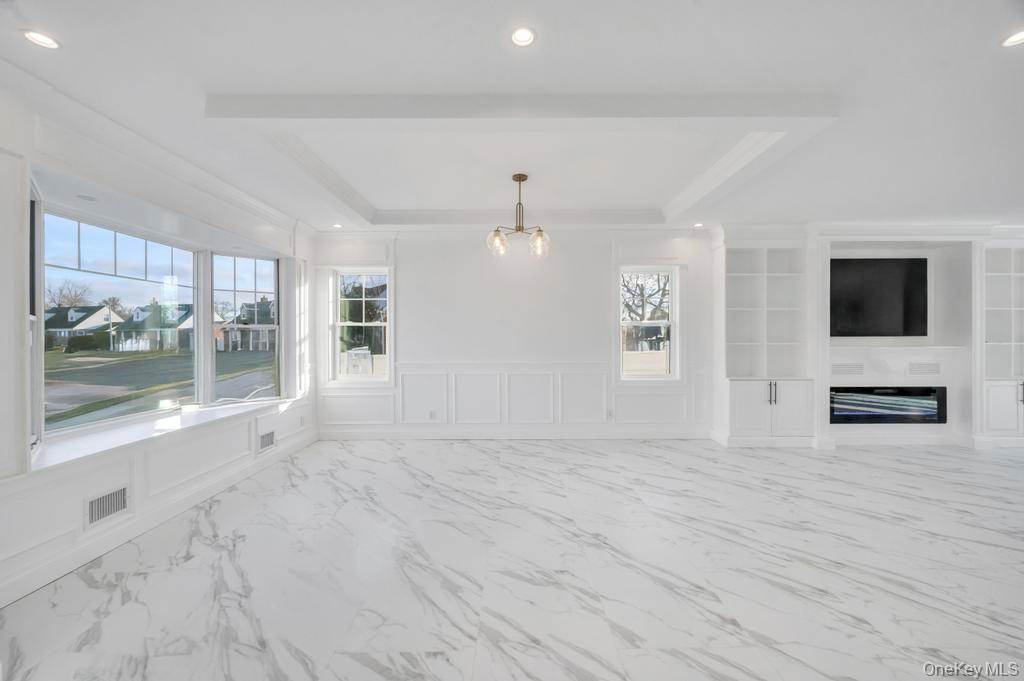 #7 photo, 11 Goshen Street, מחוז נסאו Elmont , NY 11003