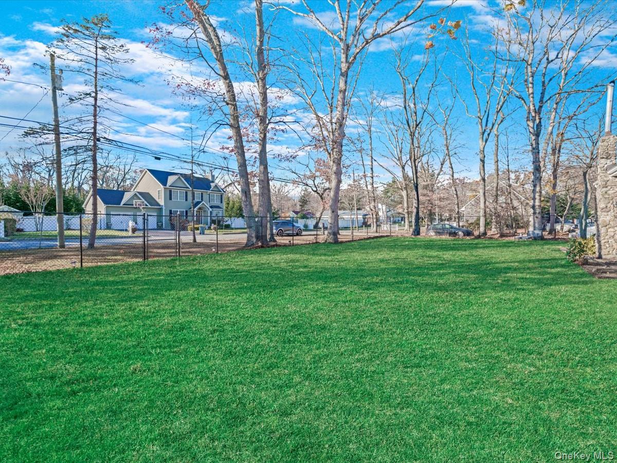 #7 photo, 29 Parkside Avenue, Miller Place , NY 11764