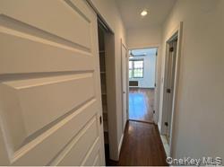#5 photo, 102-12 65th Avenue, كوينز Forest Hills , NY 11375
