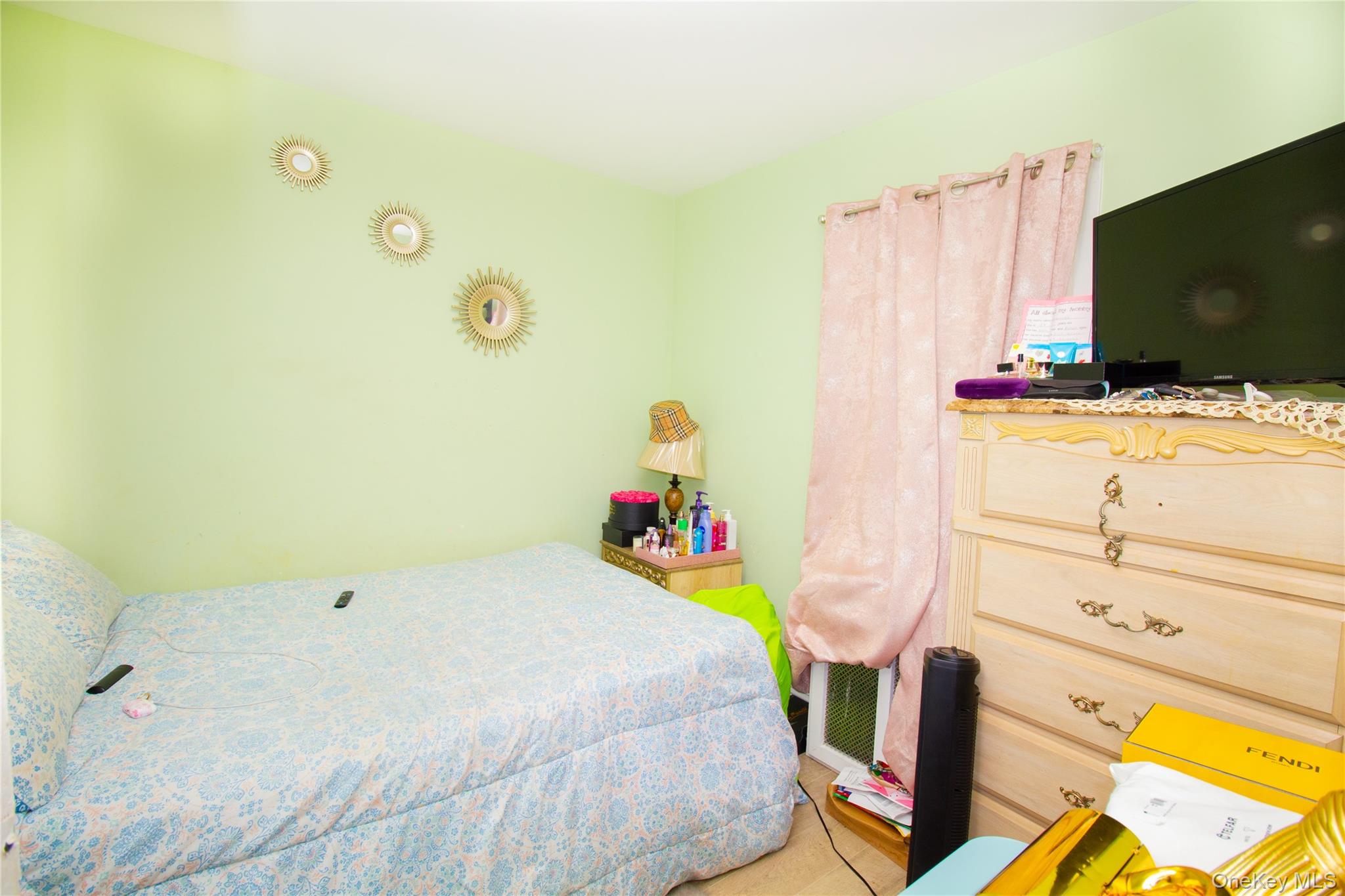 #11 photo, 361 E Columbia Street, Hempstead , NY 11550