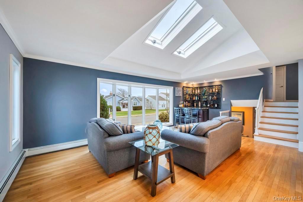 #18 photo, 65 Waterview Avenue, Massapequa , NY 11758