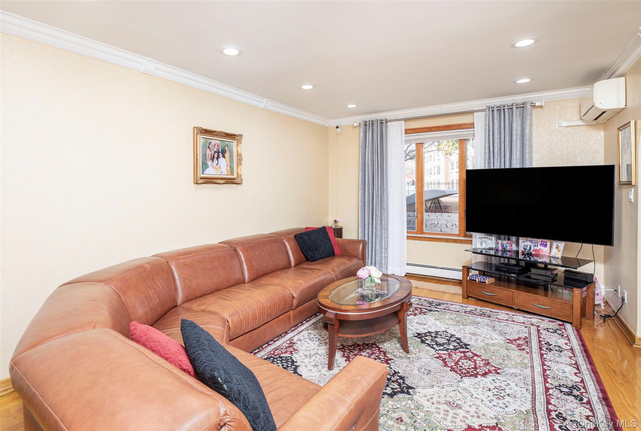 #3 photo, 99-64 65th Avenue, Rego Park , NY 11374