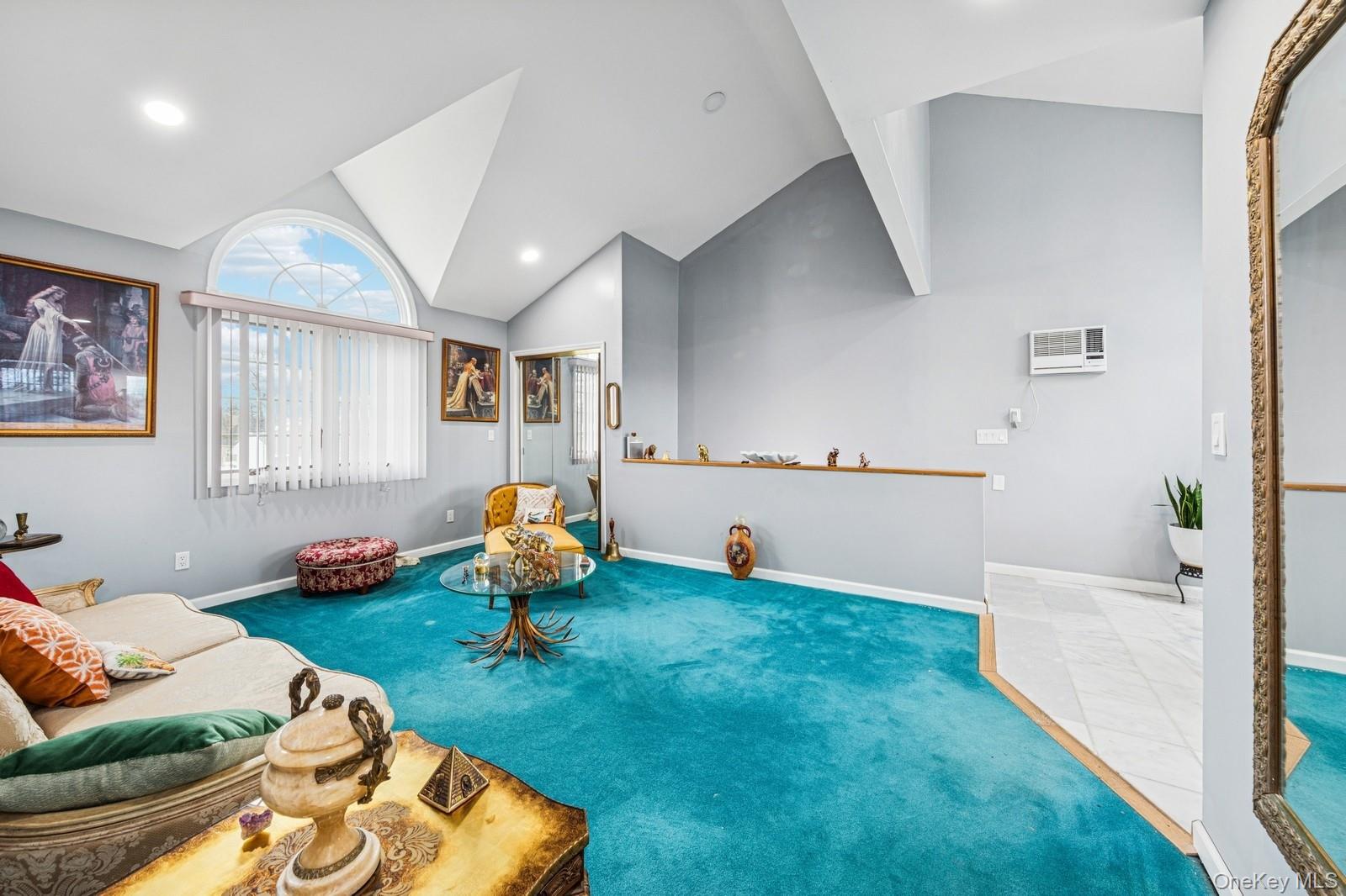 #14 photo, 204A Broadway, ناسو Massapequa Park , NY 11762