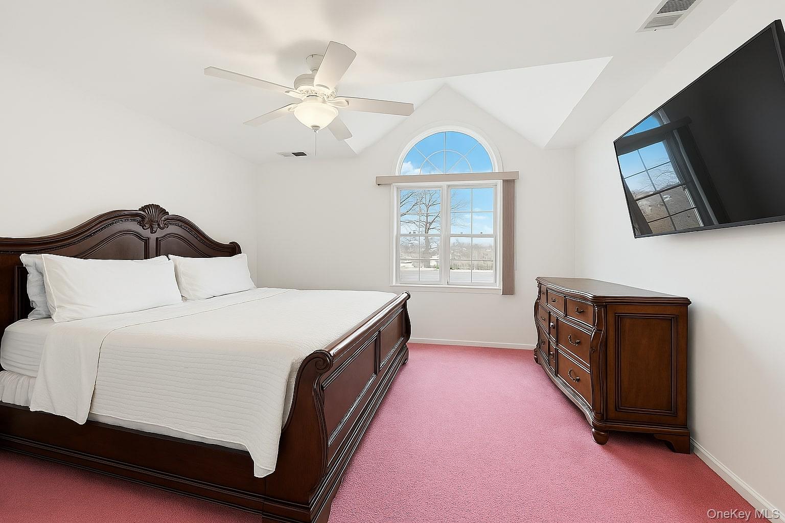 #17 photo, 204A Broadway, ناسو Massapequa Park , NY 11762