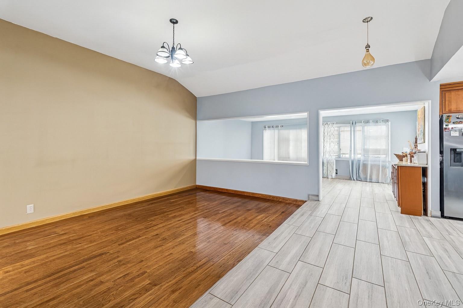 #20 photo, 204A Broadway, ناسو Massapequa Park , NY 11762