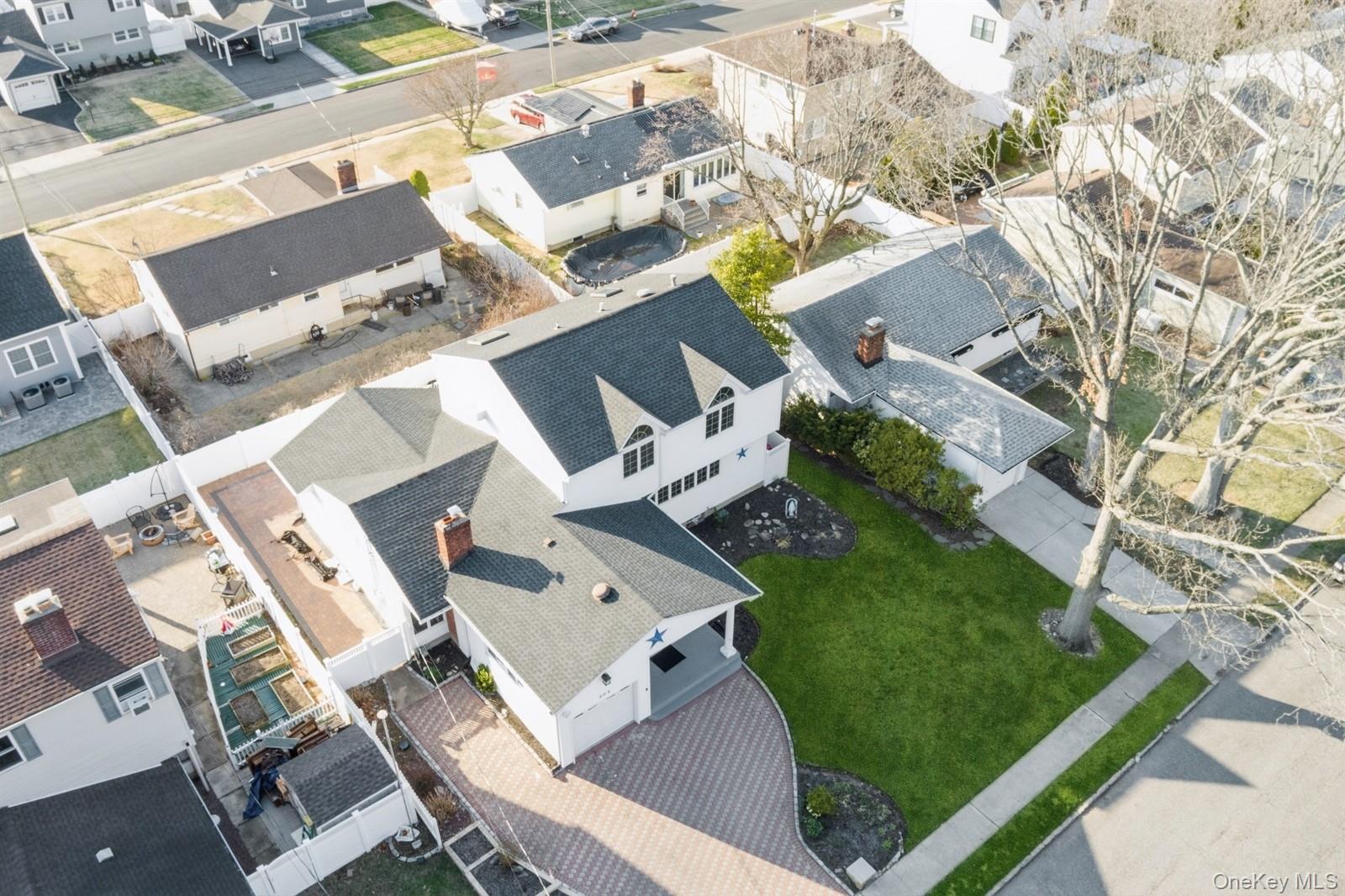 #3 photo, 204A Broadway, ناسو Massapequa Park , NY 11762