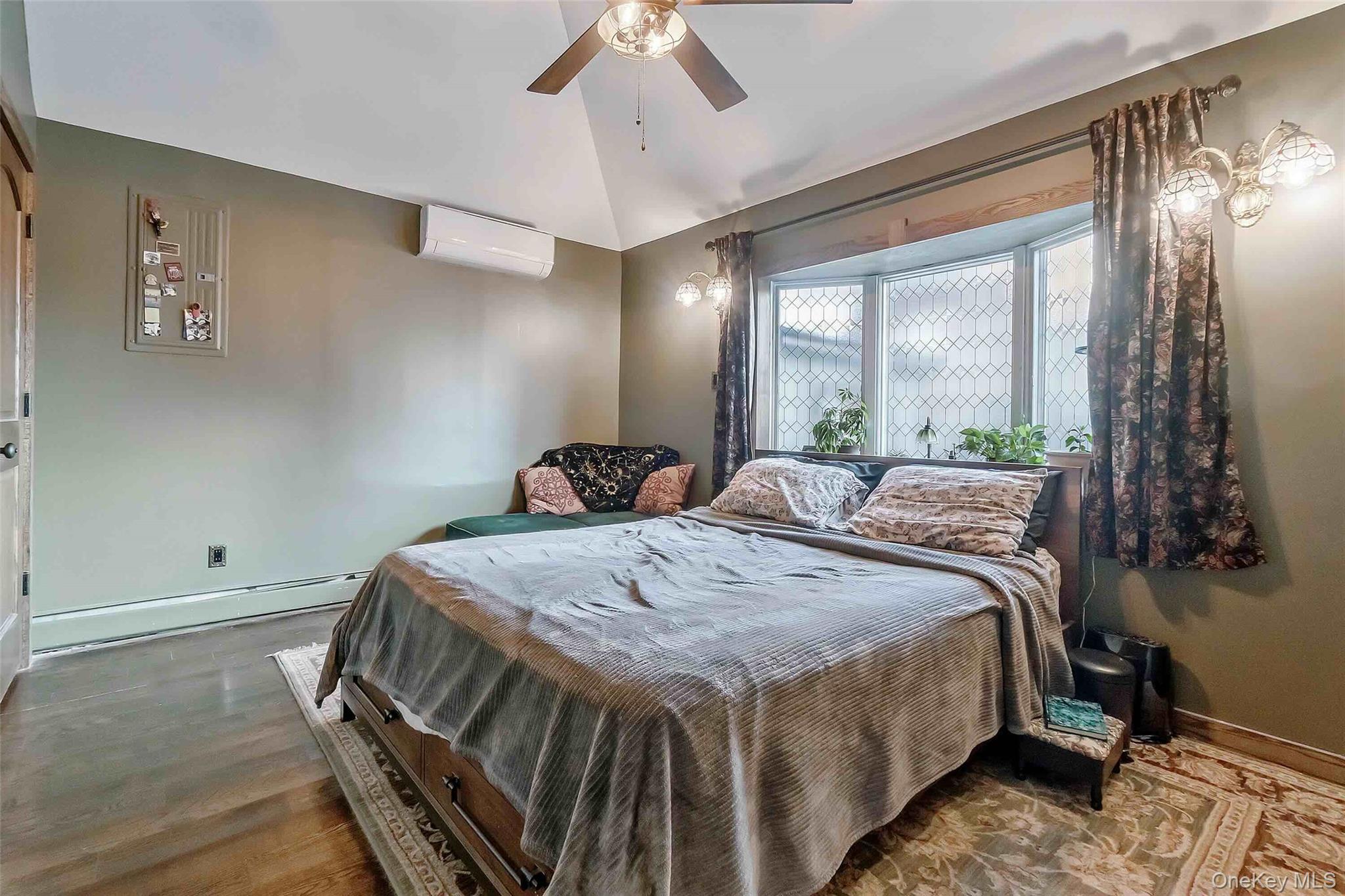 #15 photo, 27 W 11th Road, كوينز Broad Channel , NY 11693