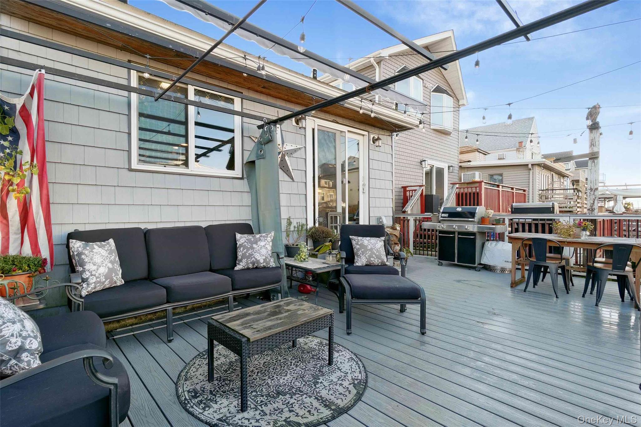 #17 photo, 27 W 11th Road, كوينز Broad Channel , NY 11693