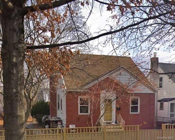 #1 photo, 45-31 195th Street, Flushing , NY 11358