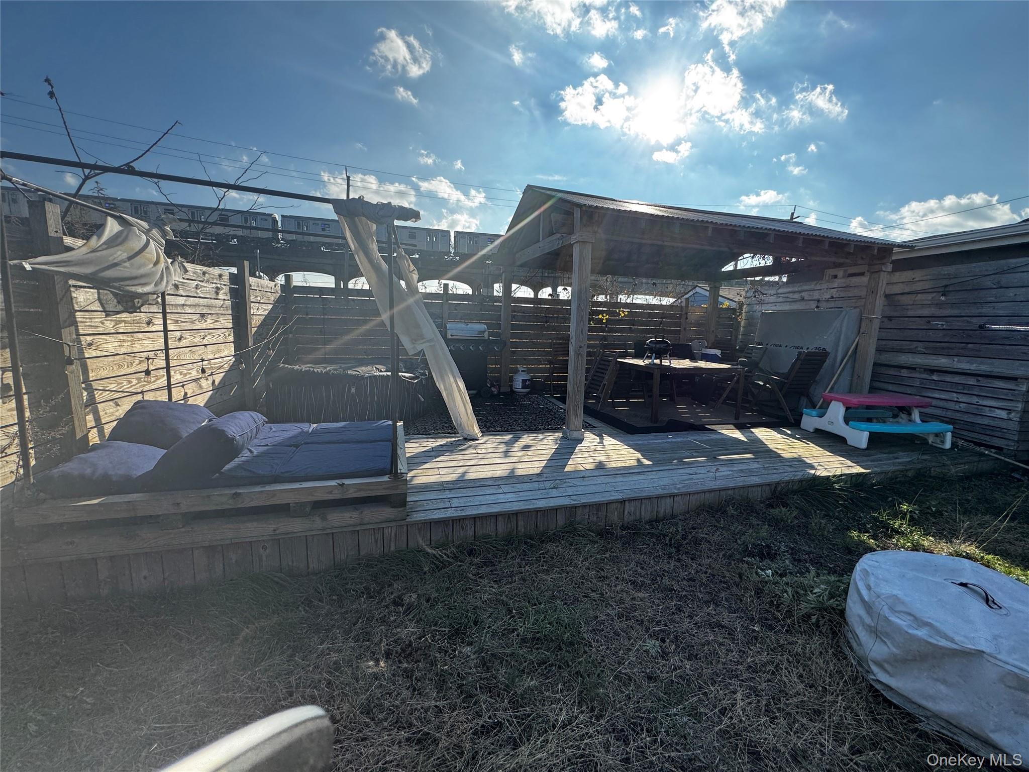 #6 photo, 4011 Rockaway Beach Boulevard, Far Rockaway , NY 11691