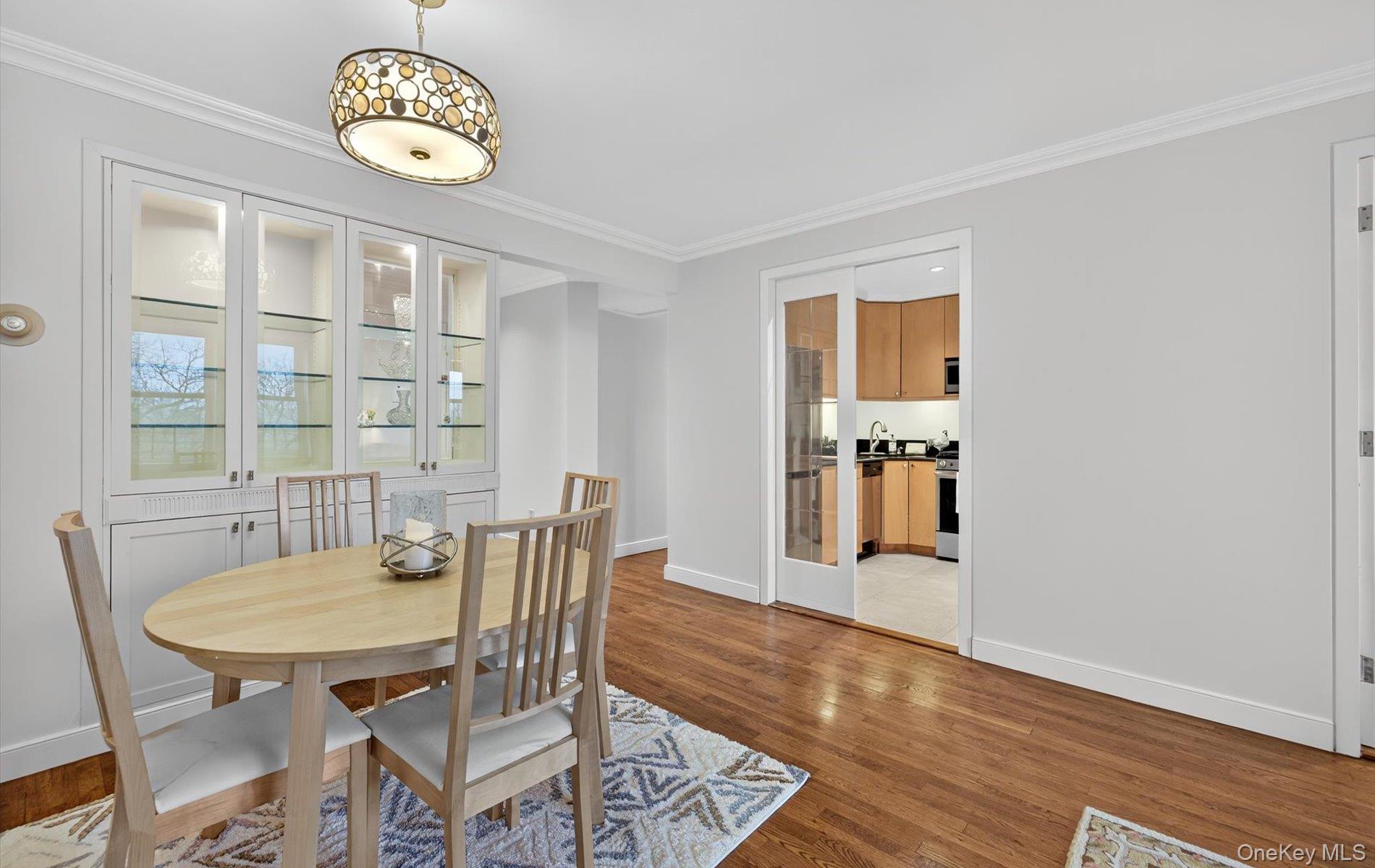 #11 photo, 42-30 Douglaston Parkway, Douglaston , NY 11363