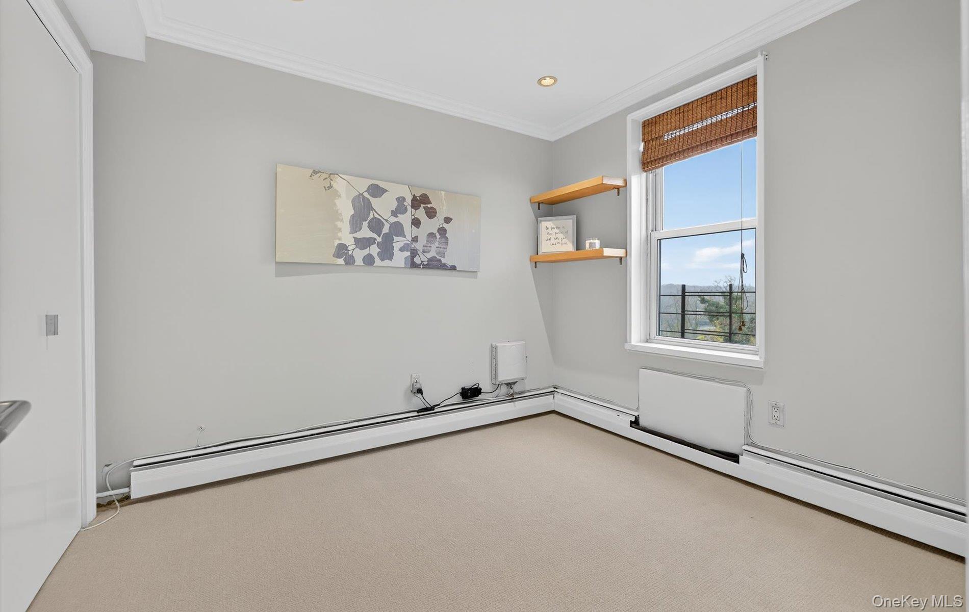 #13 photo, 42-30 Douglaston Parkway, Douglaston , NY 11363