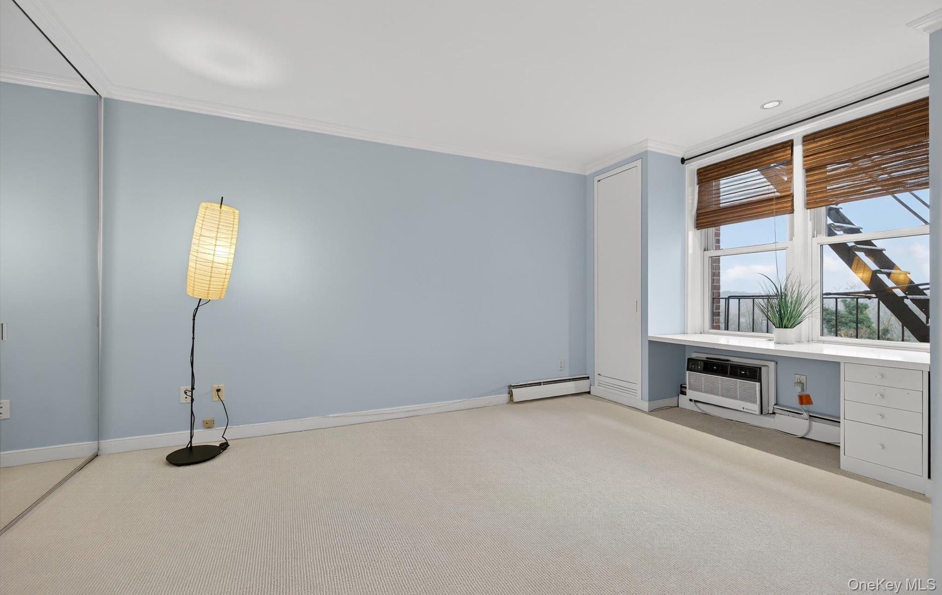 #20 photo, 42-30 Douglaston Parkway, Douglaston , NY 11363