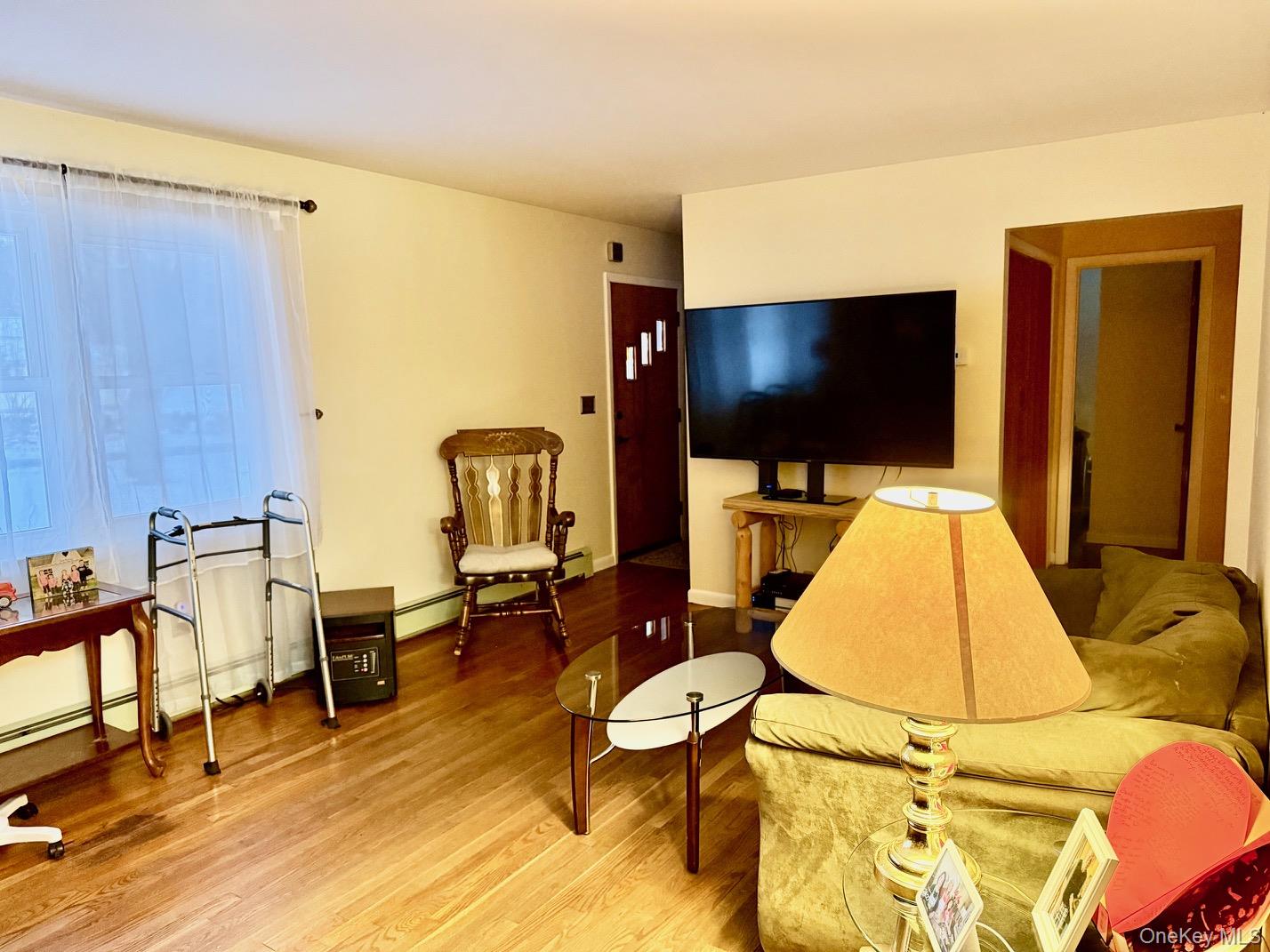 #5 photo, 230 Warn Avenue, 뉴욕주 Pine Bush , NY 12566