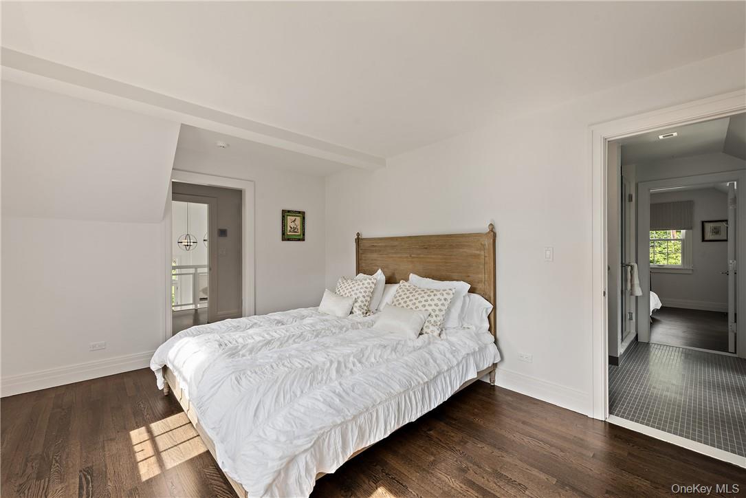 #18 photo, 40 Old Post Road, Bedford Corners , NY 10549