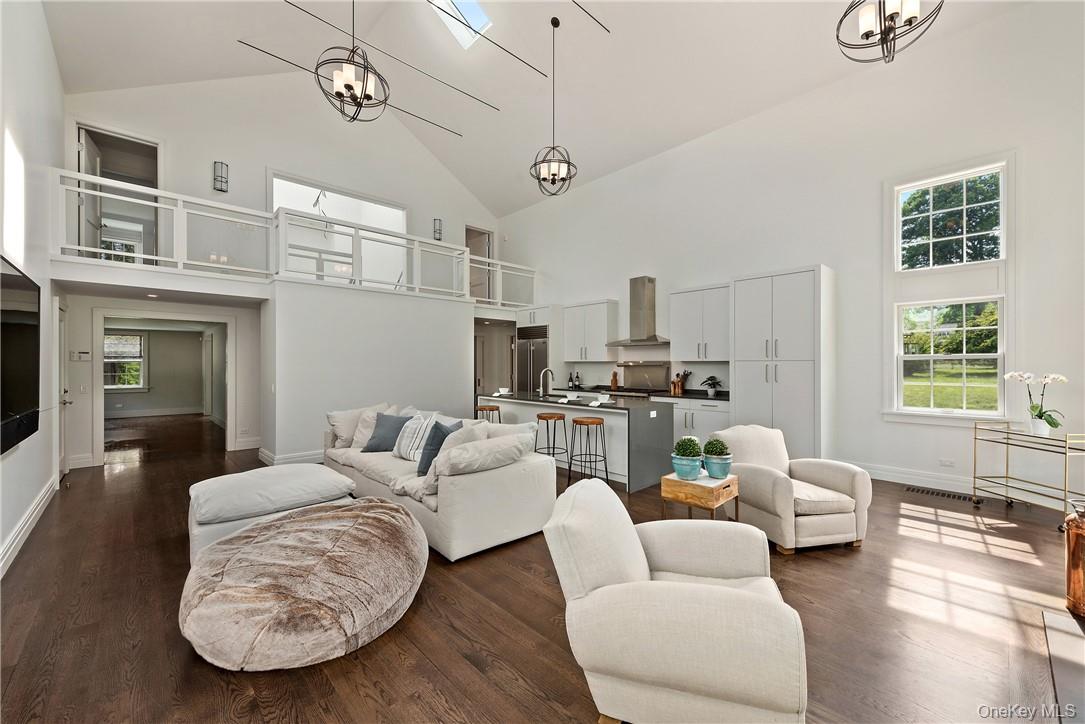 #3 photo, 40 Old Post Road, Bedford Corners , NY 10549