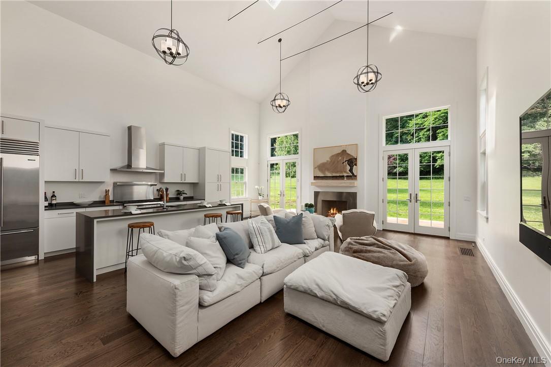 #4 photo, 40 Old Post Road, Bedford Corners , NY 10549