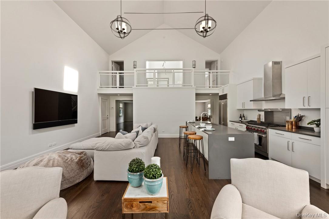 #7 photo, 40 Old Post Road, Bedford Corners , NY 10549