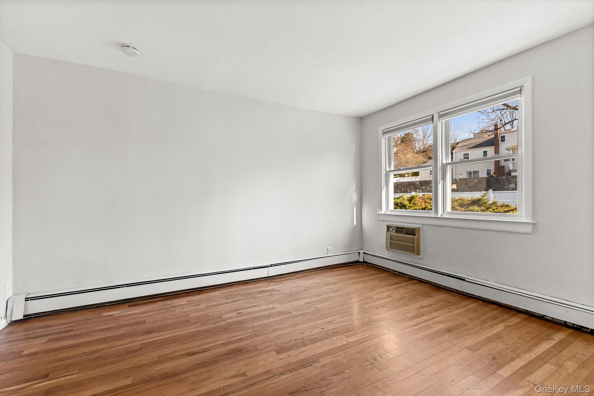 #19 photo, 45 Pamela Lane, 뉴욕주 Valhalla , NY 10595