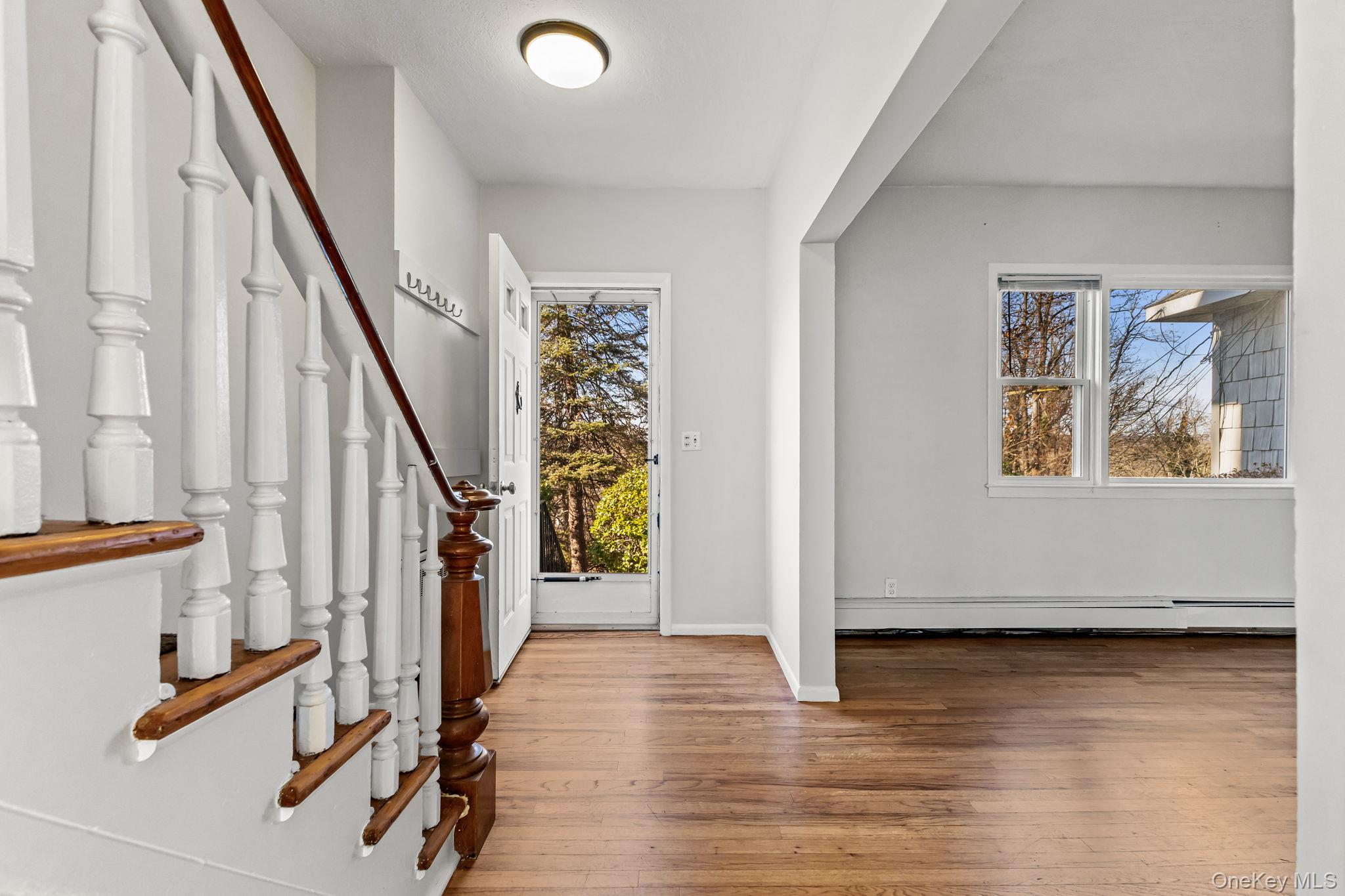 #2 photo, 45 Pamela Lane, 뉴욕주 Valhalla , NY 10595