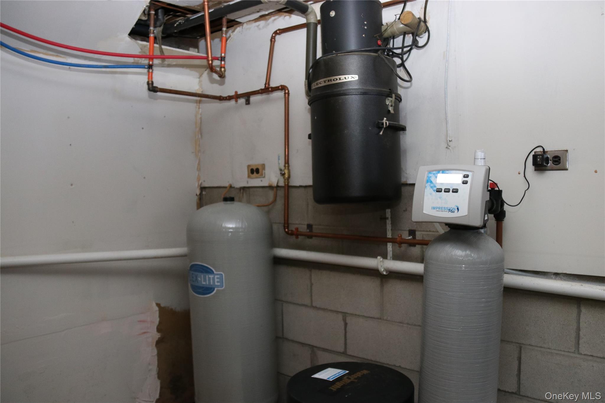 #17 photo, 741 Peenpack Trail, Sparrowbush , NY 12780