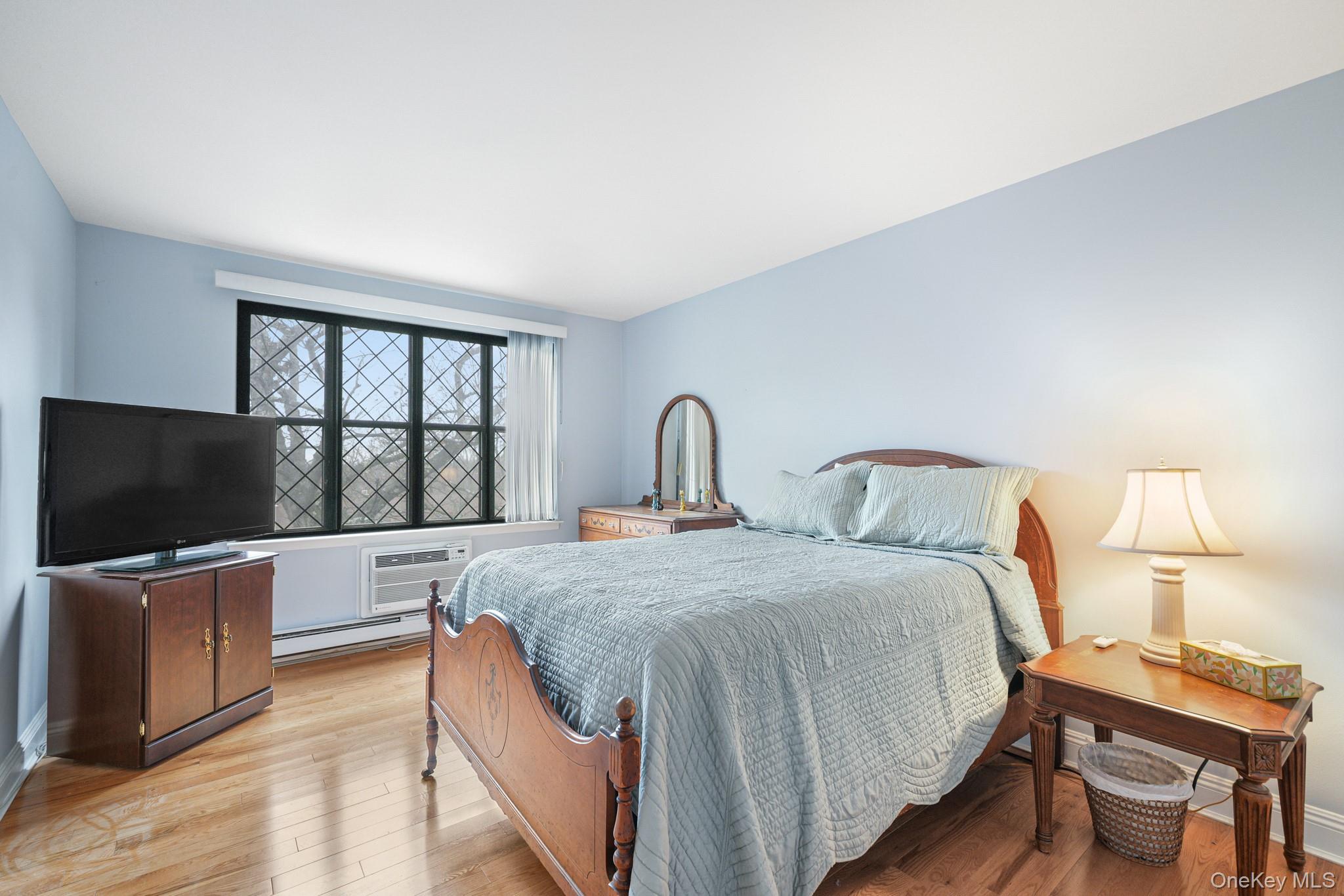 #6 photo, 713 Sierra Vista Lane, Valley Cottage , NY 10989