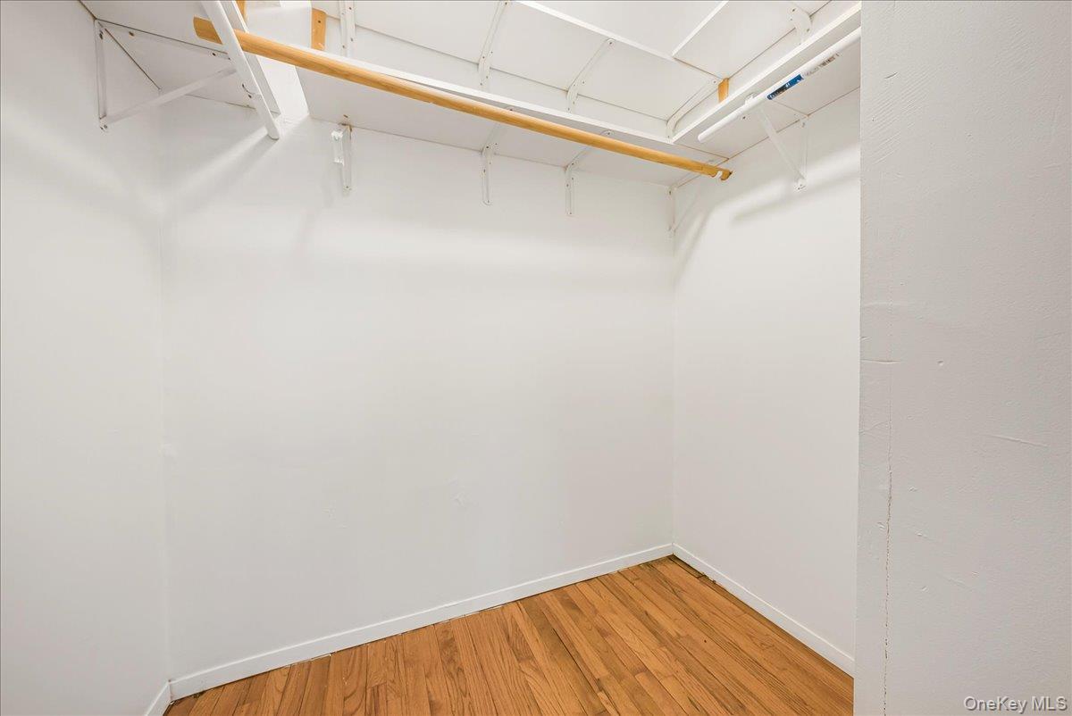 #11 photo, 3660 Varian Avenue, הברונקס Bronx , NY 10466