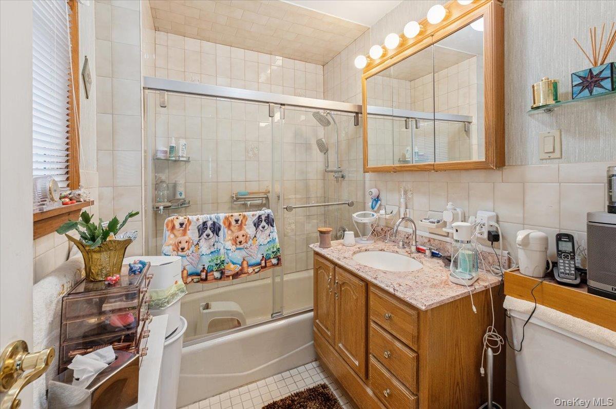 #17 photo, 1007 Sackett Avenue, הברונקס Bronx , NY 10462