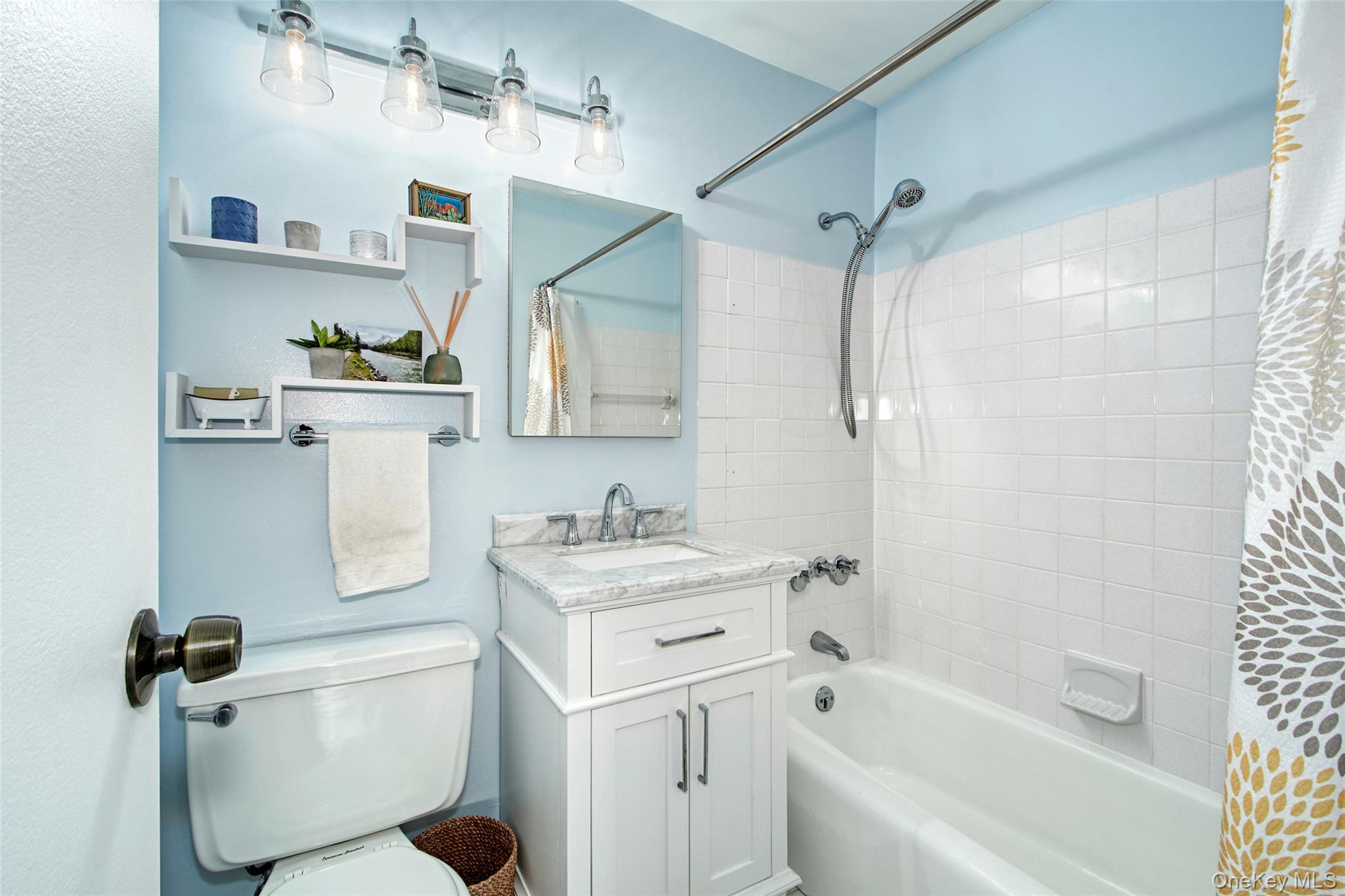 #14 photo, 470 Halstead, Harrison , NY 10528