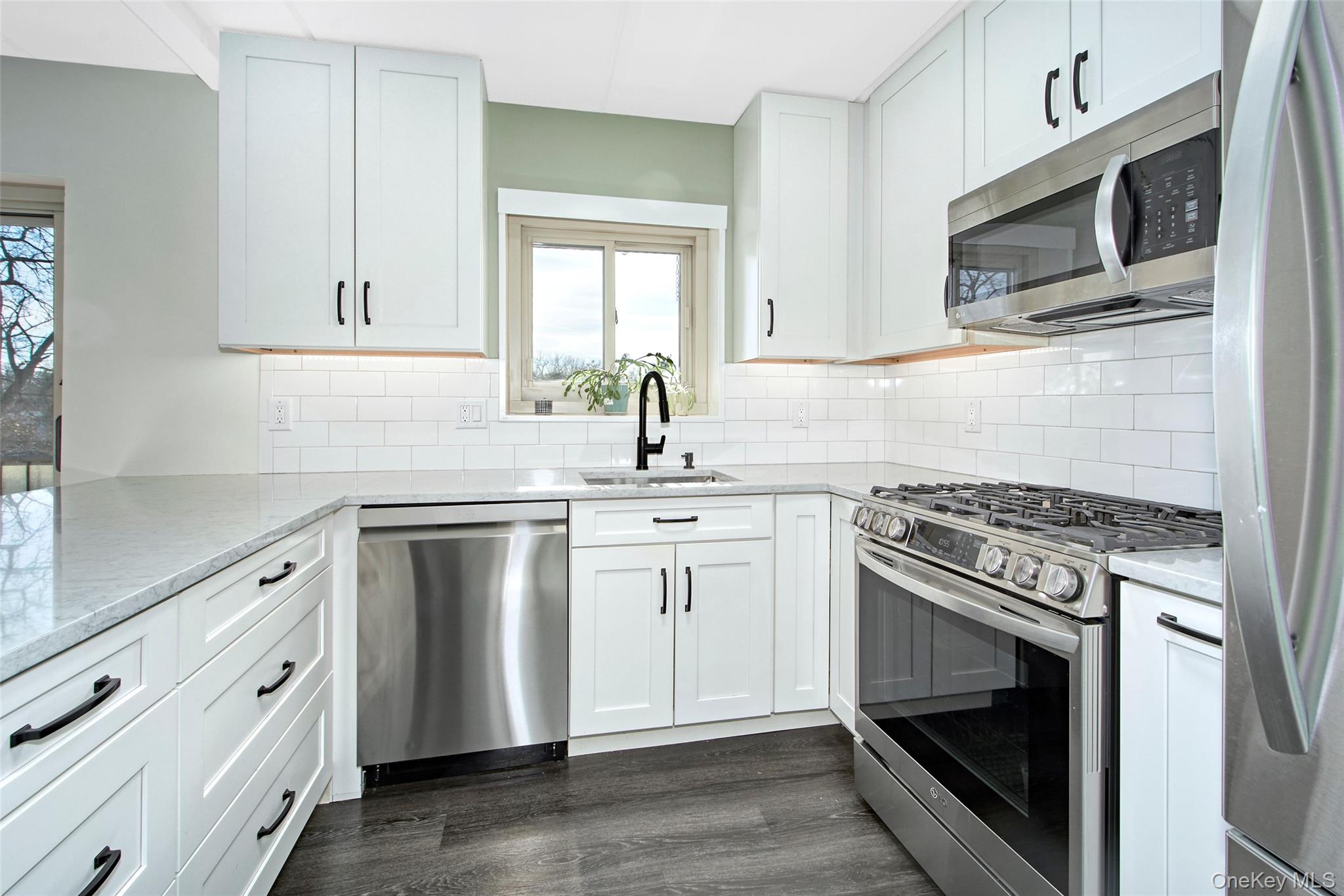 #8 photo, 470 Halstead, Harrison , NY 10528