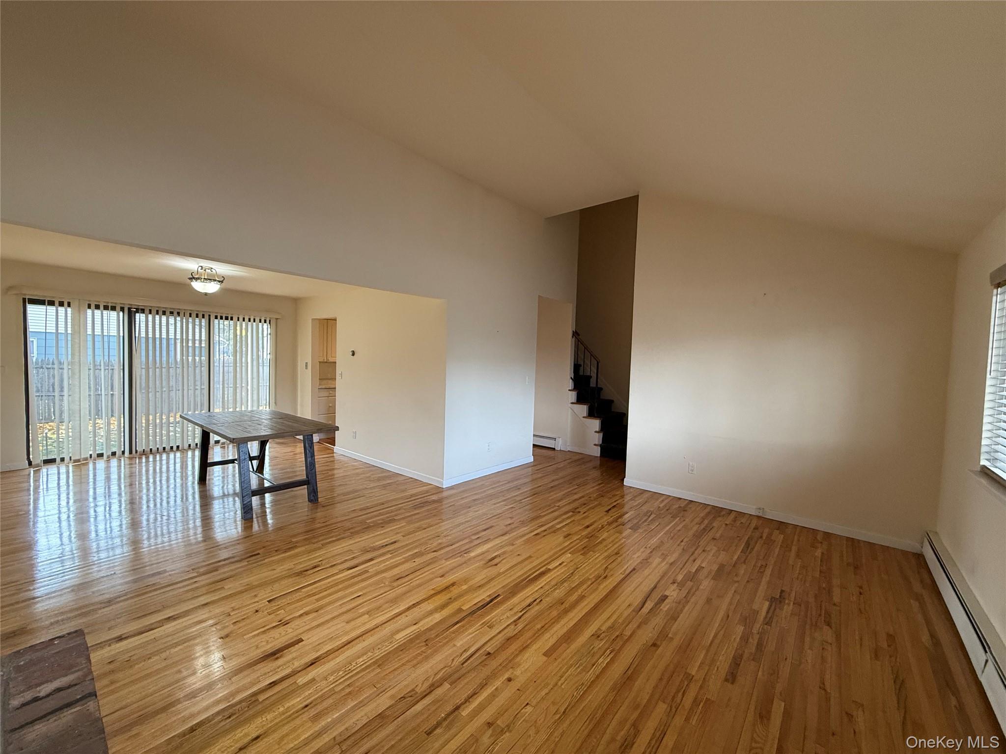 #3 photo, 35A Norwood Road, Port Washington , NY 11050