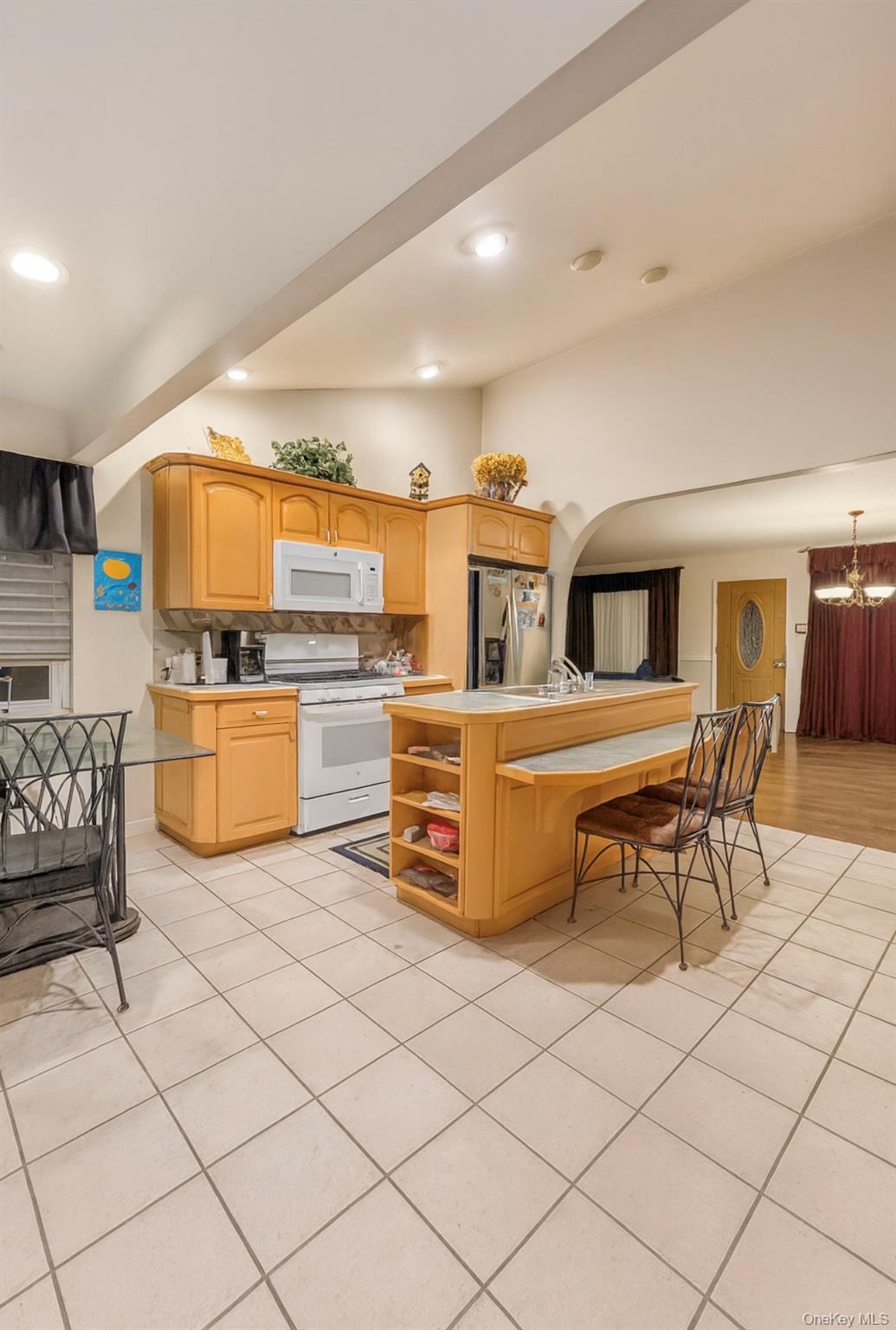 #3 photo, 10 Fountain Avenue, সাফোক কাউন্টি Selden , NY 11784